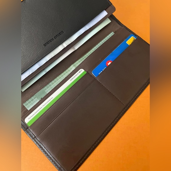 Sold❌Authentic Valentino Garavani Long Leather Wallet🖤UNISEX - Picture 16 of 17